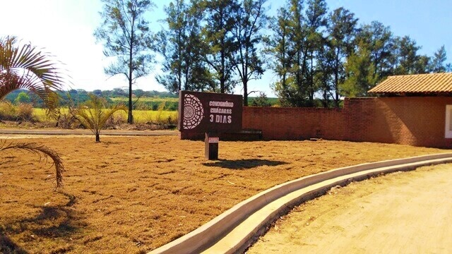 Terreno em Cesario Lange Condominio Chacara Tres Dias