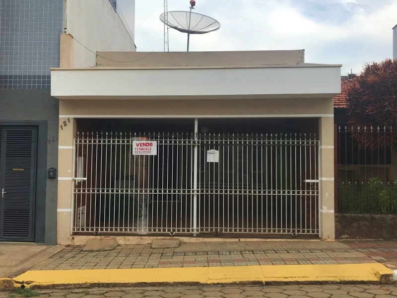 casa a venda centro tatui sp